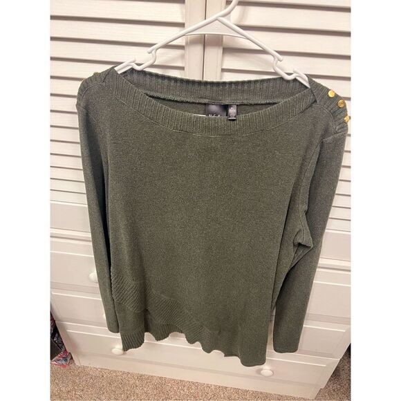 Rafaela Green Sweater with gold buttons on shoulders sharkbite hem asymmetrical - Picture 2 of 10